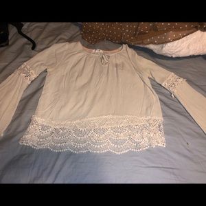 Cream flowy shirt